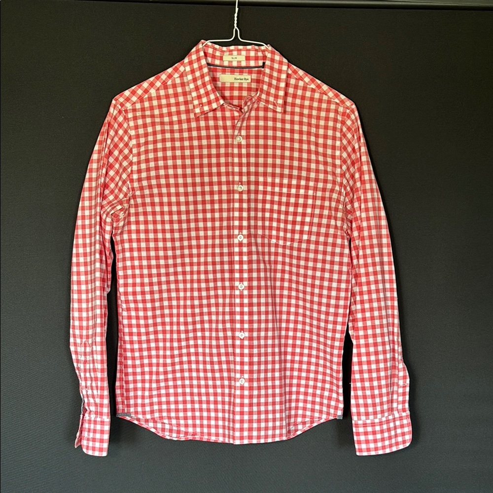Hawker Rye size medium slim men’s plaid button down shirt